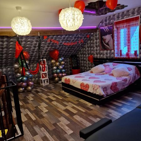L Evasion Secrete Hotel Quarouble Kültér fotó